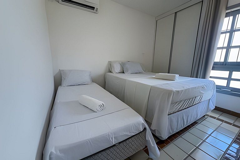 550m da PRAIA; 2 quartos; WiFi 300mbs; Piscina; Churrasqueir