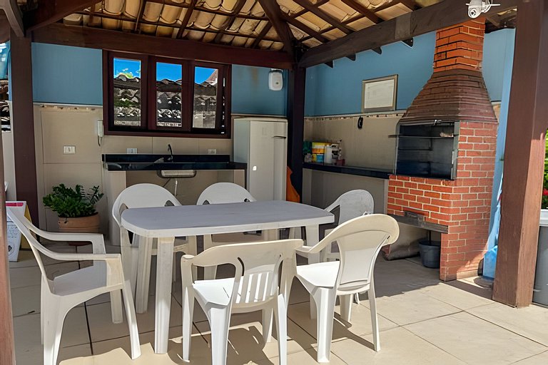 550m da PRAIA; 2 quartos; WiFi 300mbs; Piscina; Churrasqueir