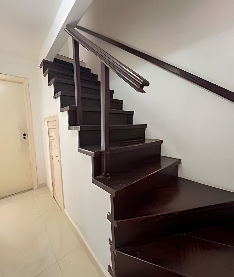 550m da PRAIA; 2 quartos; WiFi 300mbs; Piscina; Churrasqueir