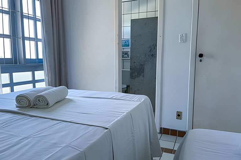 550m da PRAIA; 2 quartos; WiFi 300mbs; Piscina; Churrasqueir