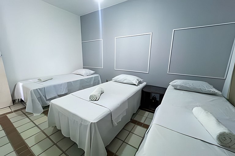 550m da PRAIA; 2 quartos; WiFi 300mbs; Piscina; Churrasqueir