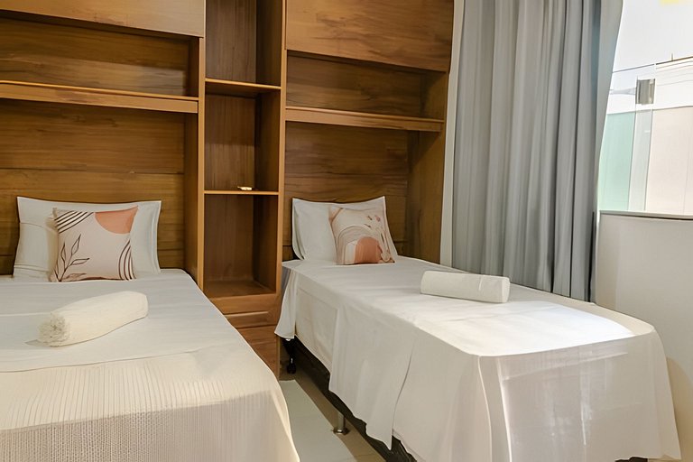 500m da PRAIA; 2 quartos; no 2º pavimento; WiFi 300mbs; Chur