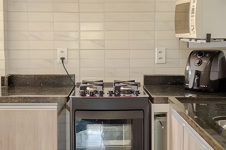 500m da PRAIA; 2 quartos; no 2º pavimento; WiFi 300mbs; Chur