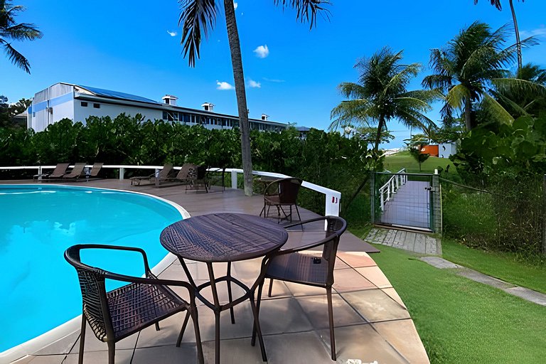 em frente à PRAIA de Taperapuan; piscina; 1 quarto; WiFi 300