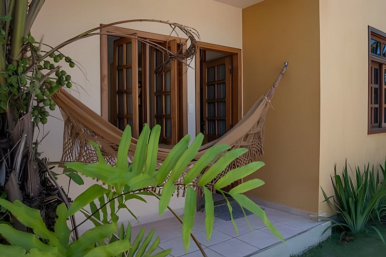 em frente à PRAIA de Taperapuan; piscina; 1 quarto; WiFi 300