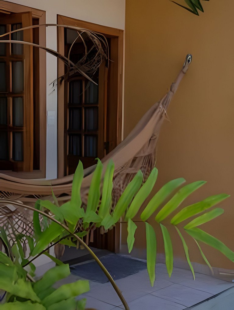 em frente à PRAIA de Taperapuan; piscina; 1 quarto; WiFi 300