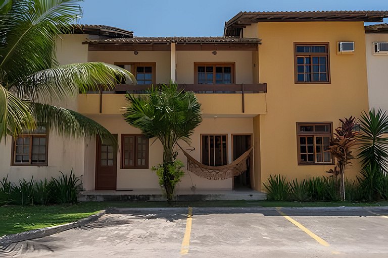 em frente à PRAIA de Taperapuan; piscina; 1 quarto; WiFi 300