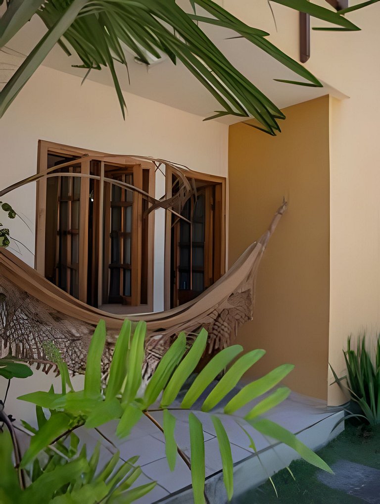 em frente à PRAIA de Taperapuan; piscina; 1 quarto; WiFi 300