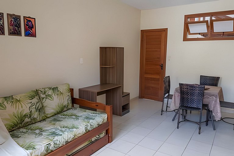 em frente à PRAIA de Taperapuan; piscina; 1 quarto; WiFi 300