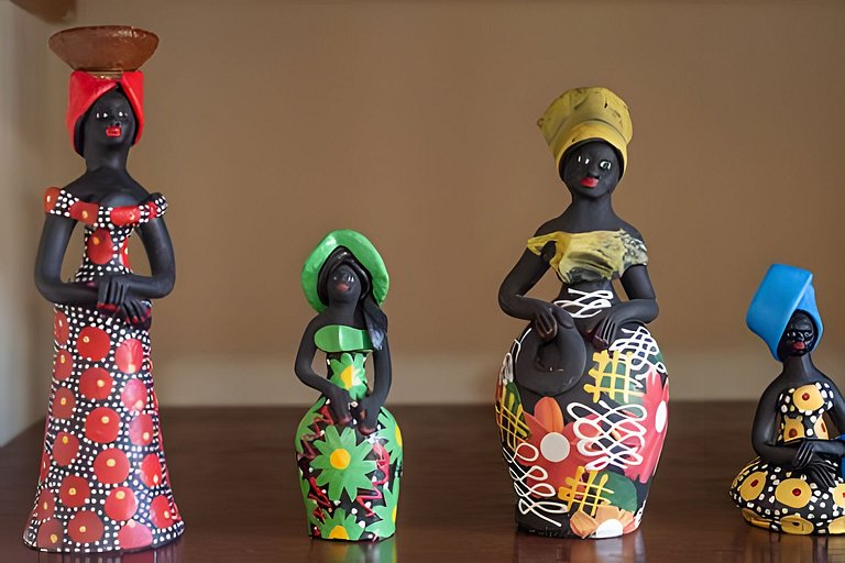 em frente à PRAIA de Taperapuan; piscina; 1 quarto; WiFi 300