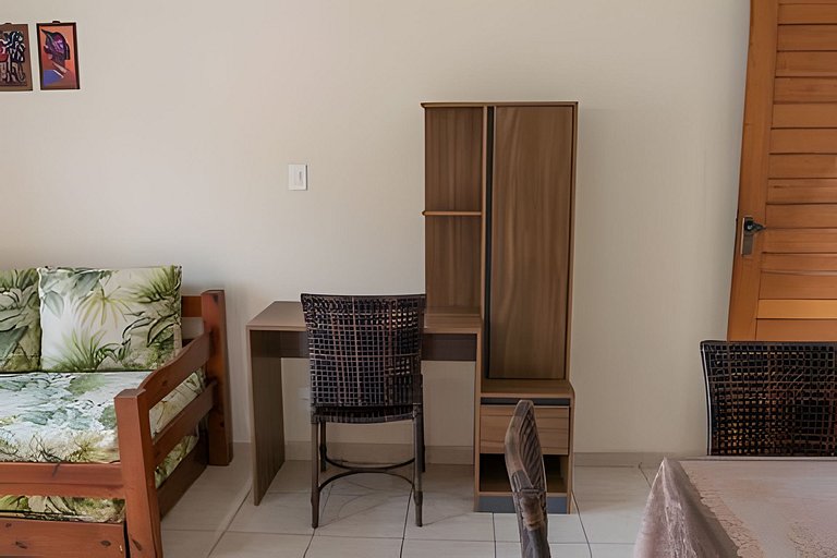 em frente à PRAIA de Taperapuan; piscina; 1 quarto; WiFi 300