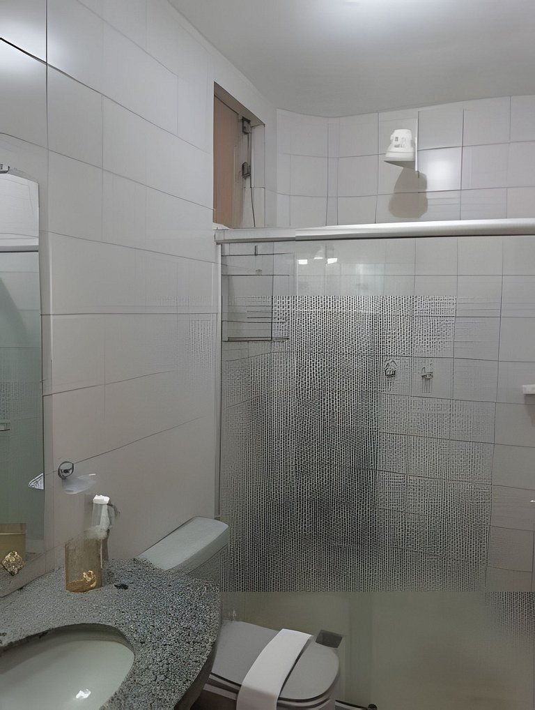 em frente à PRAIA de Taperapuan; piscina; 1 quarto; WiFi 300