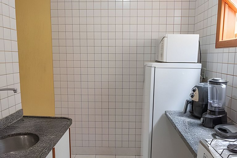 em frente à PRAIA de Taperapuan; piscina; 1 quarto; WiFi 300