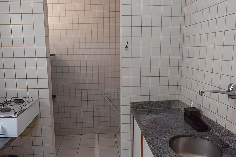 em frente à PRAIA de Taperapuan; piscina; 1 quarto; WiFi 300