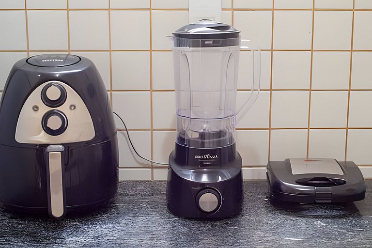 em frente à PRAIA de Taperapuan; piscina; 1 quarto; WiFi 300