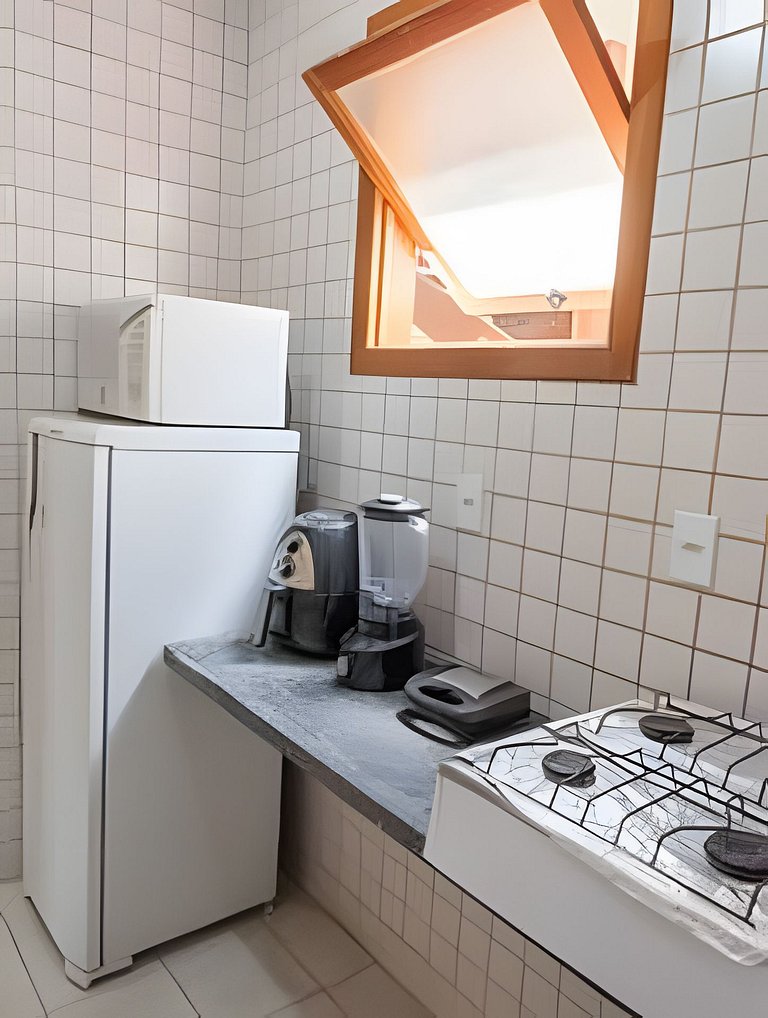 em frente à PRAIA de Taperapuan; piscina; 1 quarto; WiFi 300