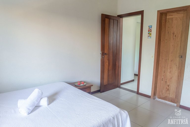 450m da PRAIA Taperapuan; 2 suítes; Piscina; WiFi 300 mbs; 2