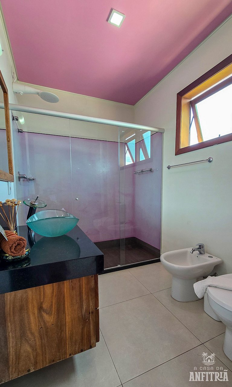 450m da PRAIA Taperapuan; 2 suítes; Piscina; WiFi 300 mbs; 2