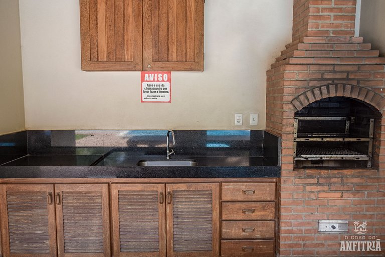 450m da PRAIA Taperapuan; 2 suítes; Piscina; WiFi 300 mbs; 2