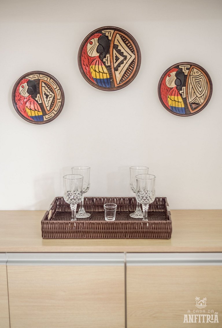 EM frente à PRAIA; 2 quartos; WiFi 300 mbs; até 6 pessoas; n