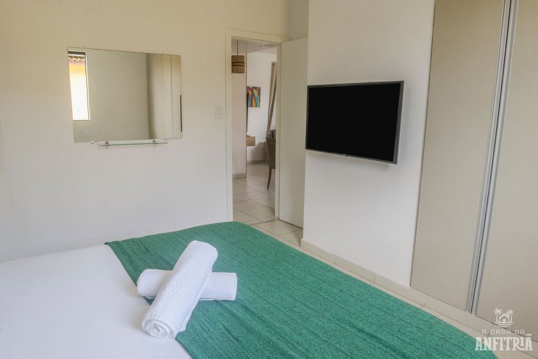 EM frente à PRAIA; 2 quartos; WiFi 300 mbs; até 6 pessoas; n