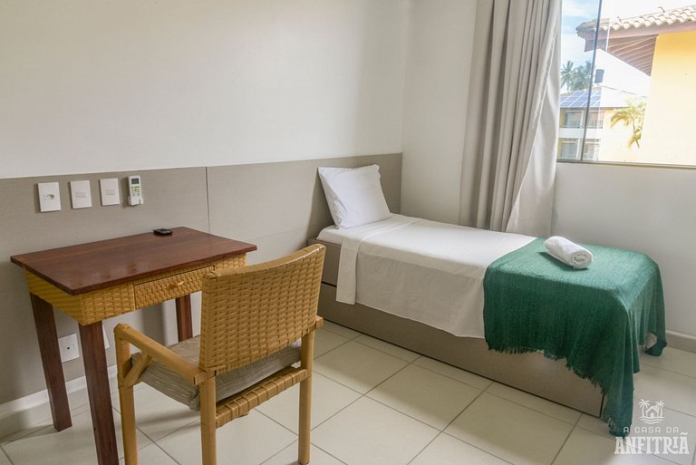 EM frente à PRAIA; 2 quartos; WiFi 300 mbs; até 6 pessoas; n